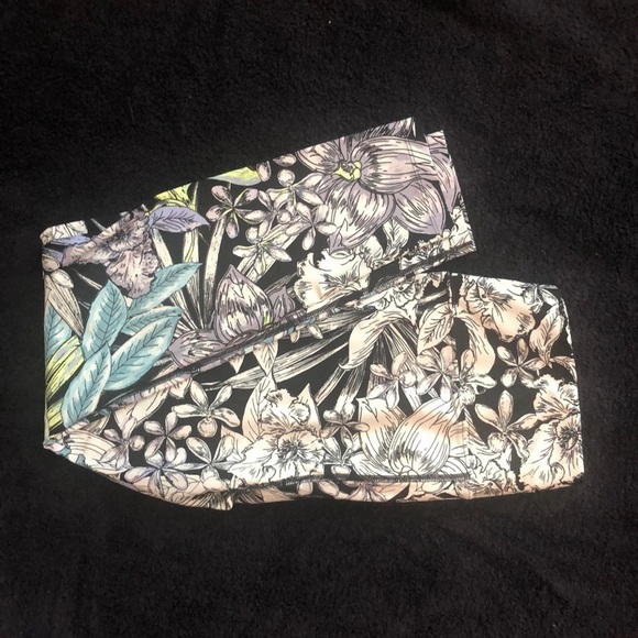 Calvin Klein Pants - Calvin Klein Performance Leggings Size Medium